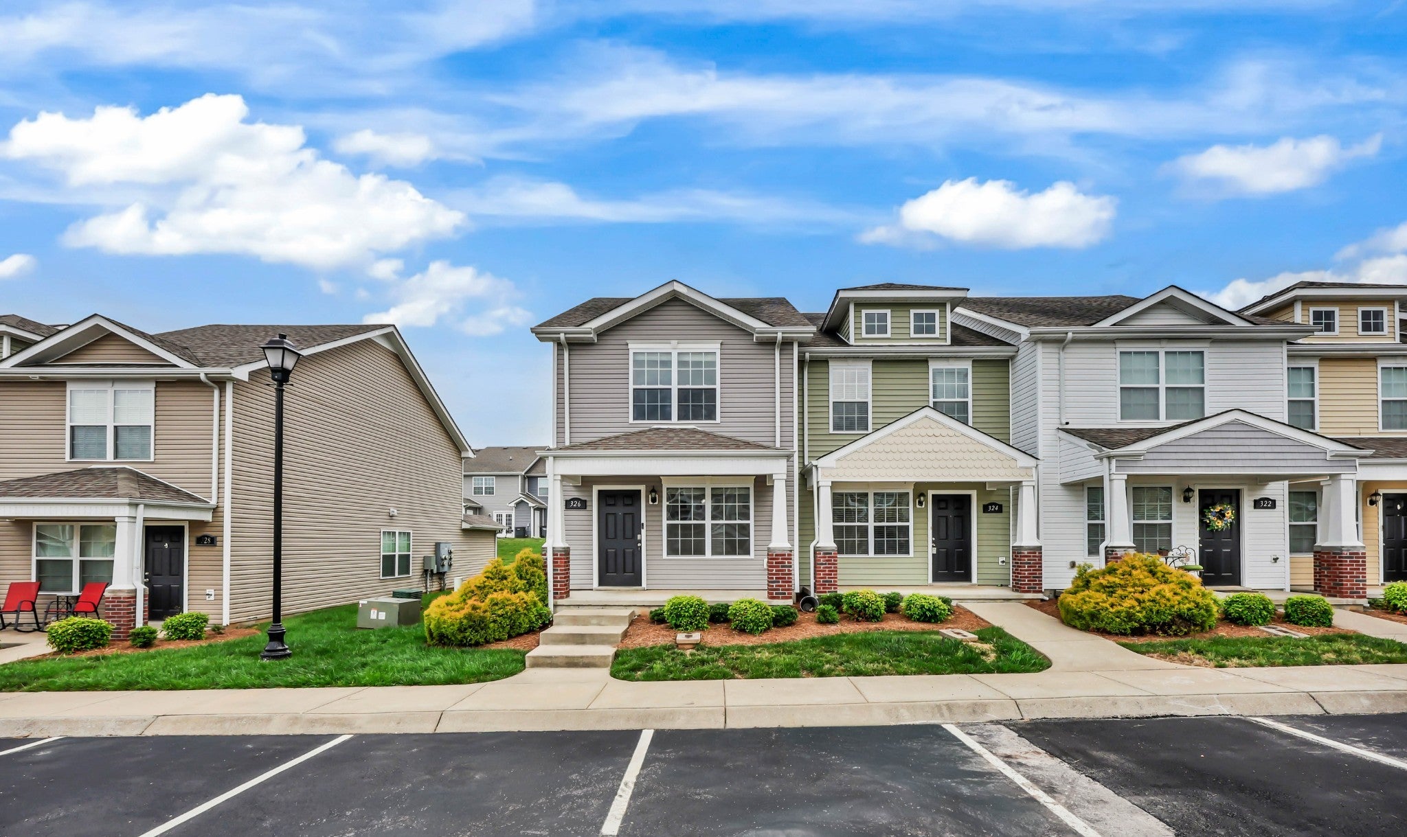 326 Sam Houston Cir