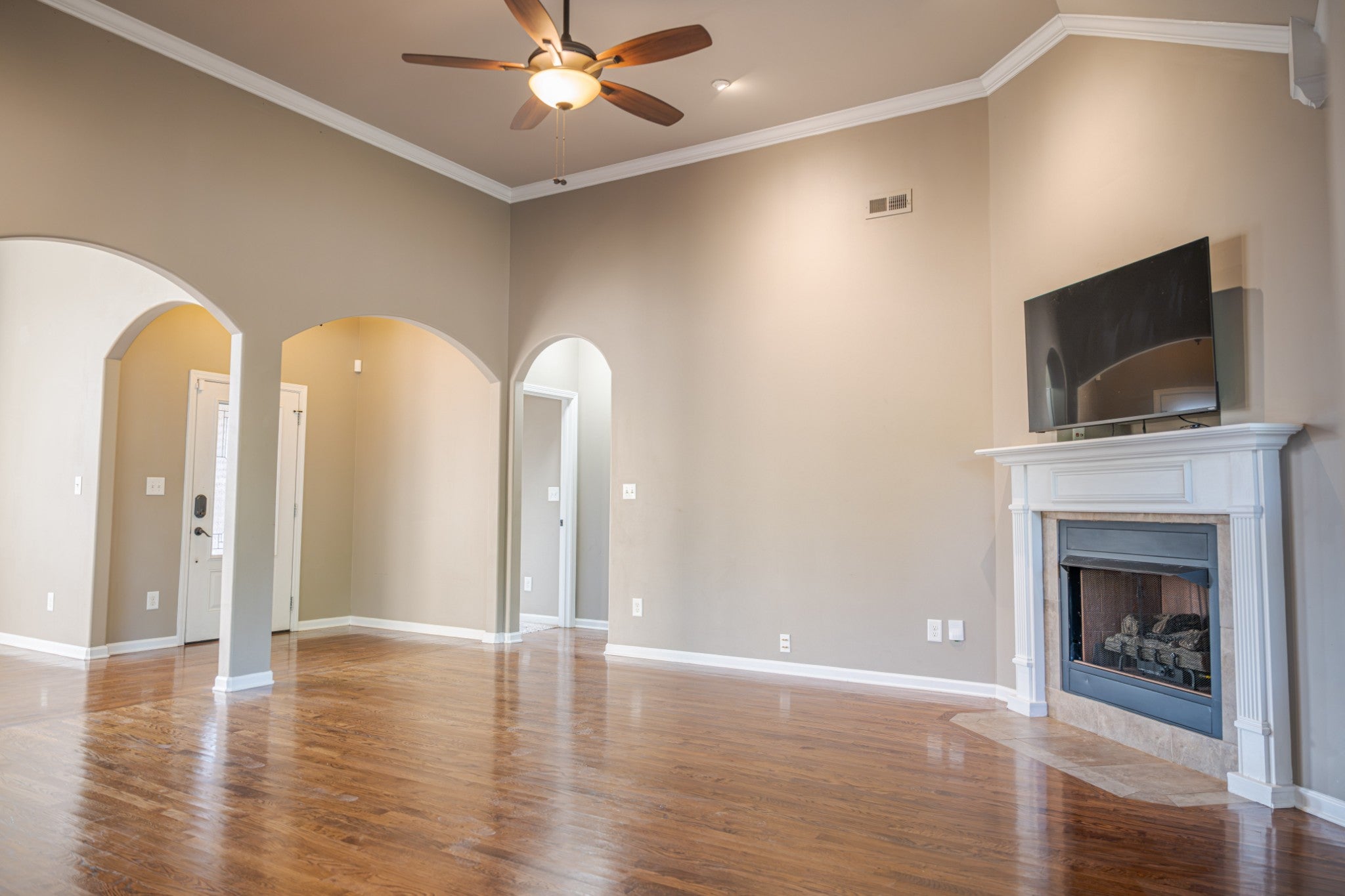 1329 Allmon Dr