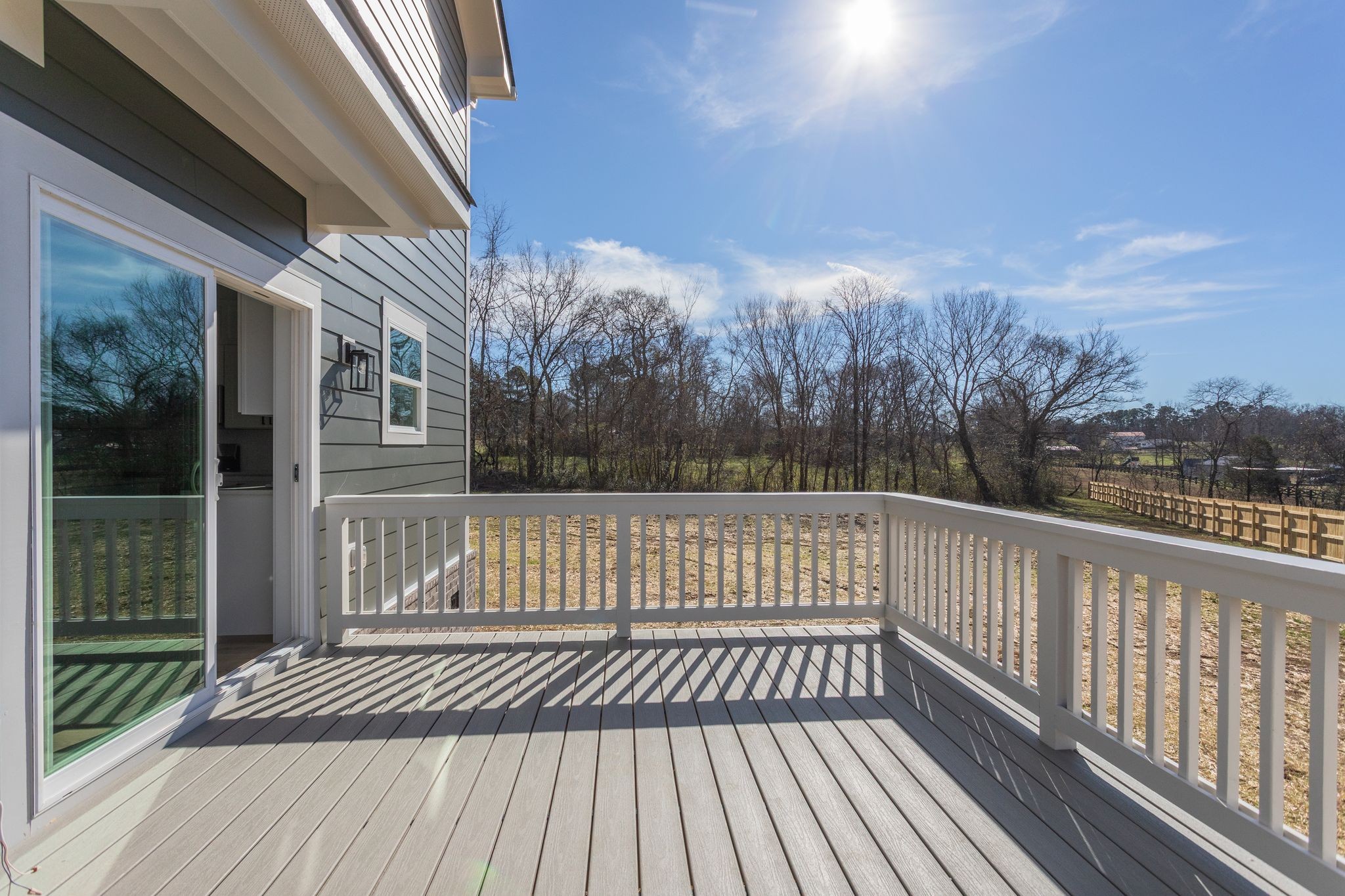 2259 Les Robinson Rd