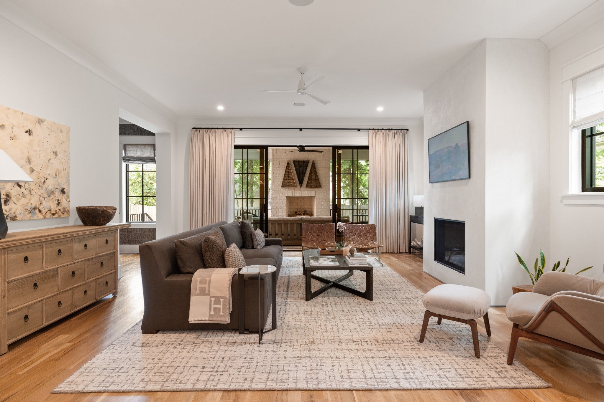 4-bed listing at 4103a Oriole Pl, Nashville