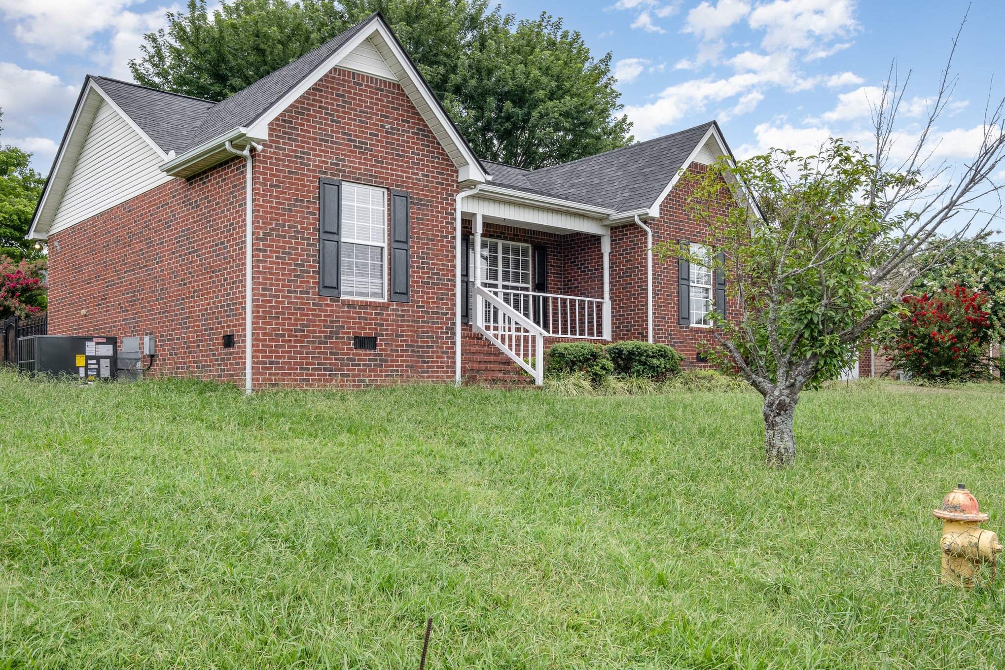 307 Brooklyn Cir