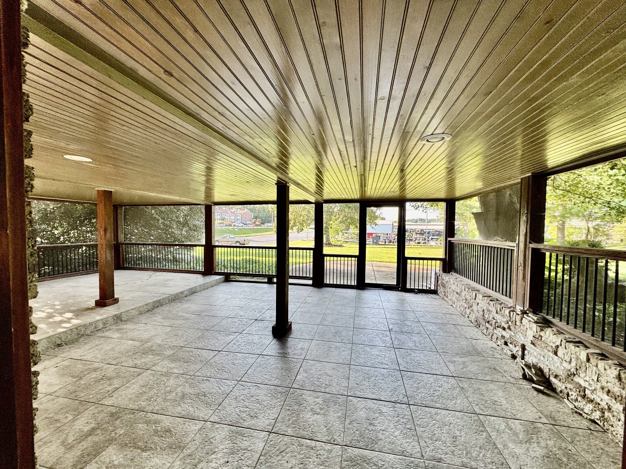 101 Knob Cir