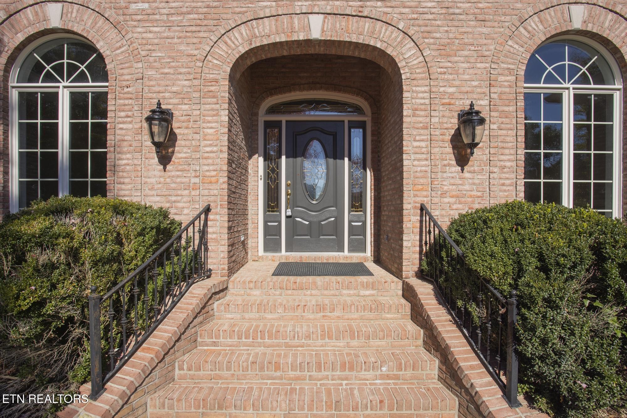 4310 Ambergate Court