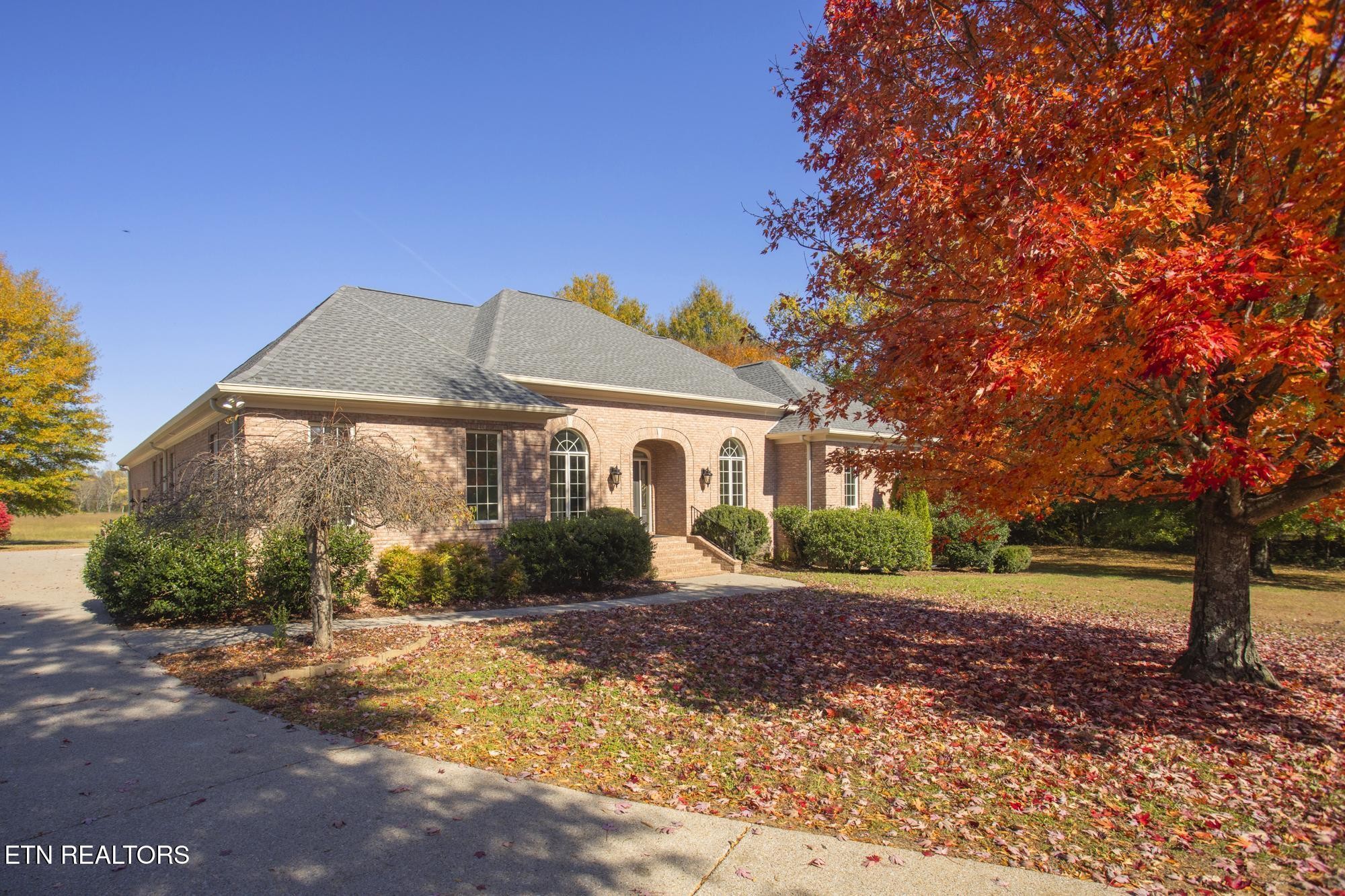 4310 Ambergate Court