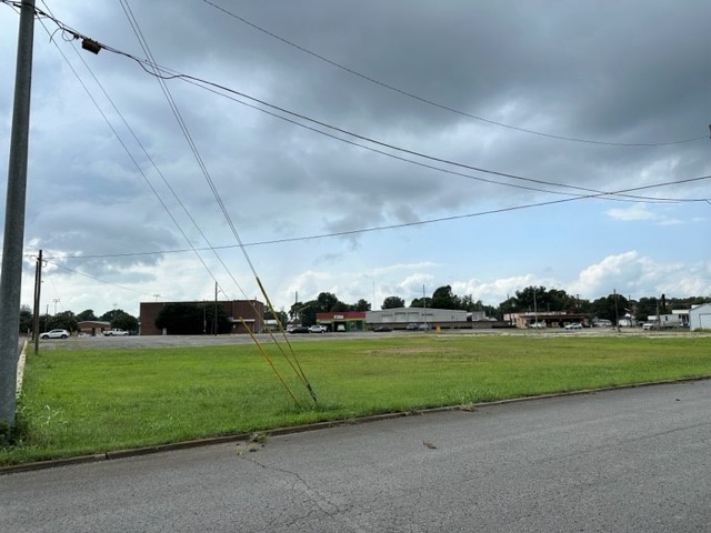 800 Huntsville Hwy