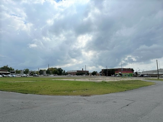 800 Huntsville Hwy