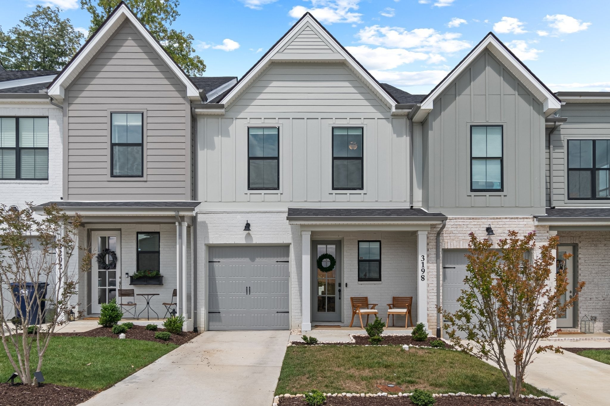 3.0-bed rental at 3198 Sassafras Ln