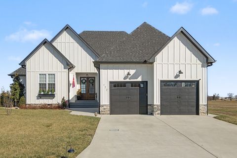 172 Lookout Dr Winchester TN 37398