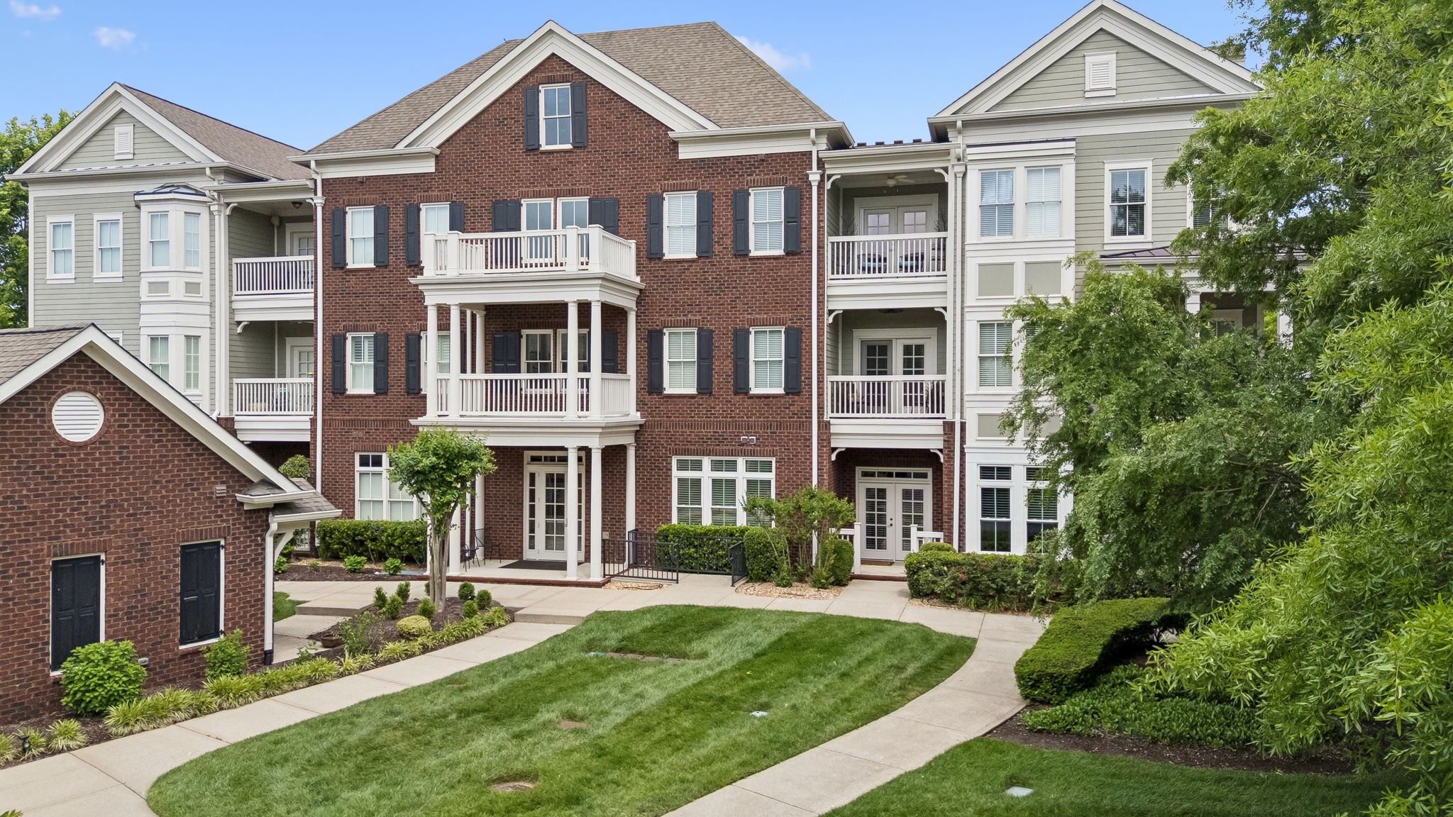 991 Westhaven Blvd 20