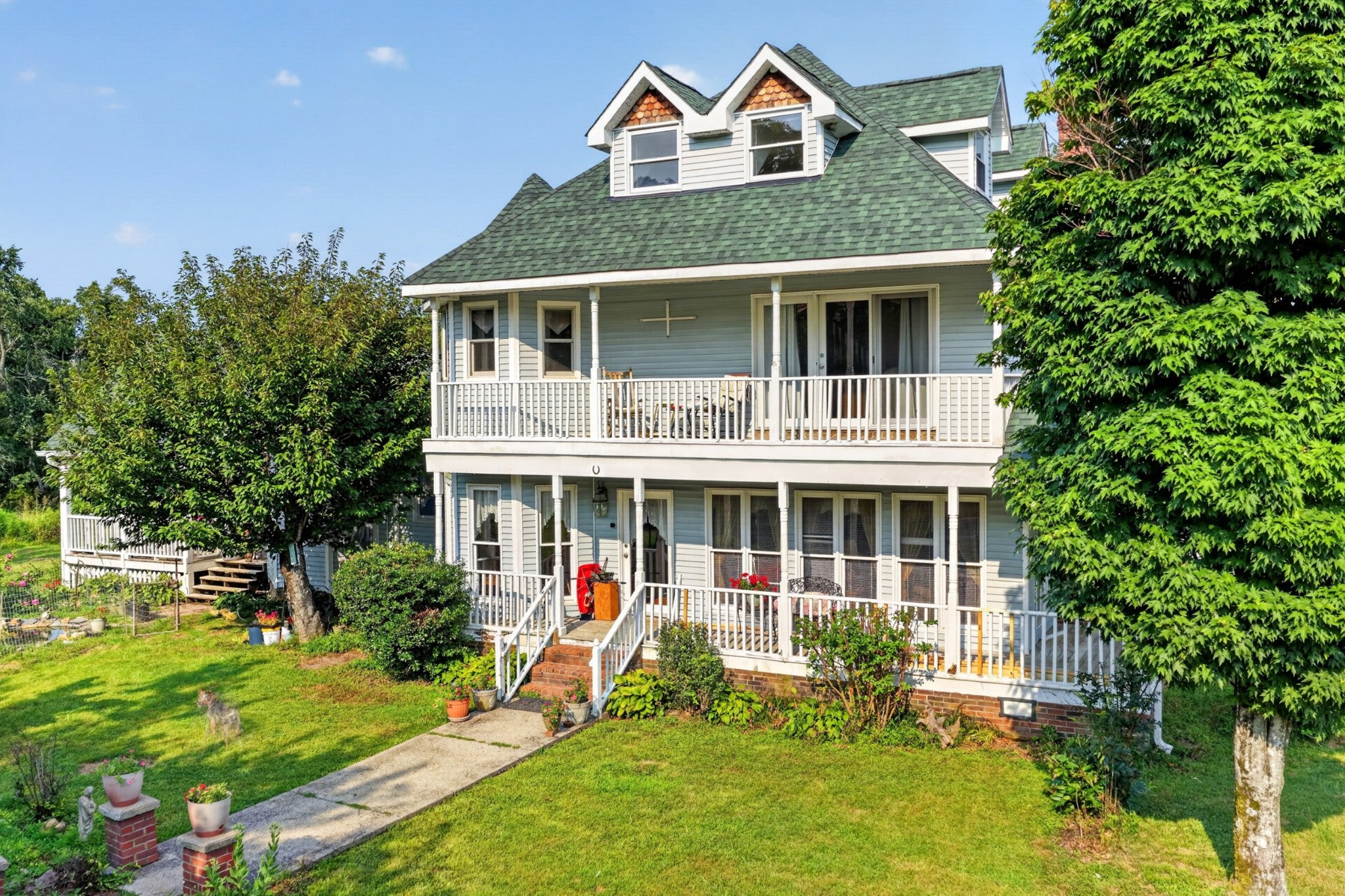 2155 Oak Knob Rd