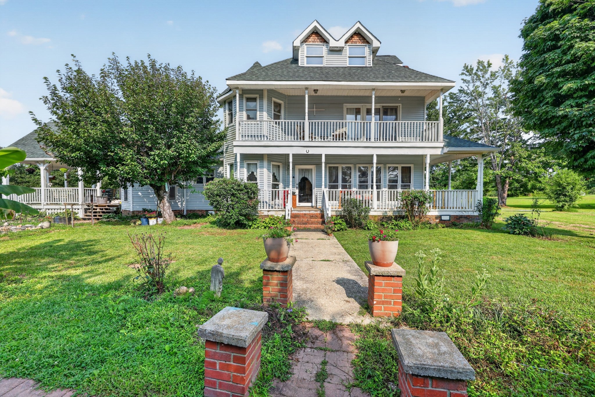 2155 Oak Knob Rd