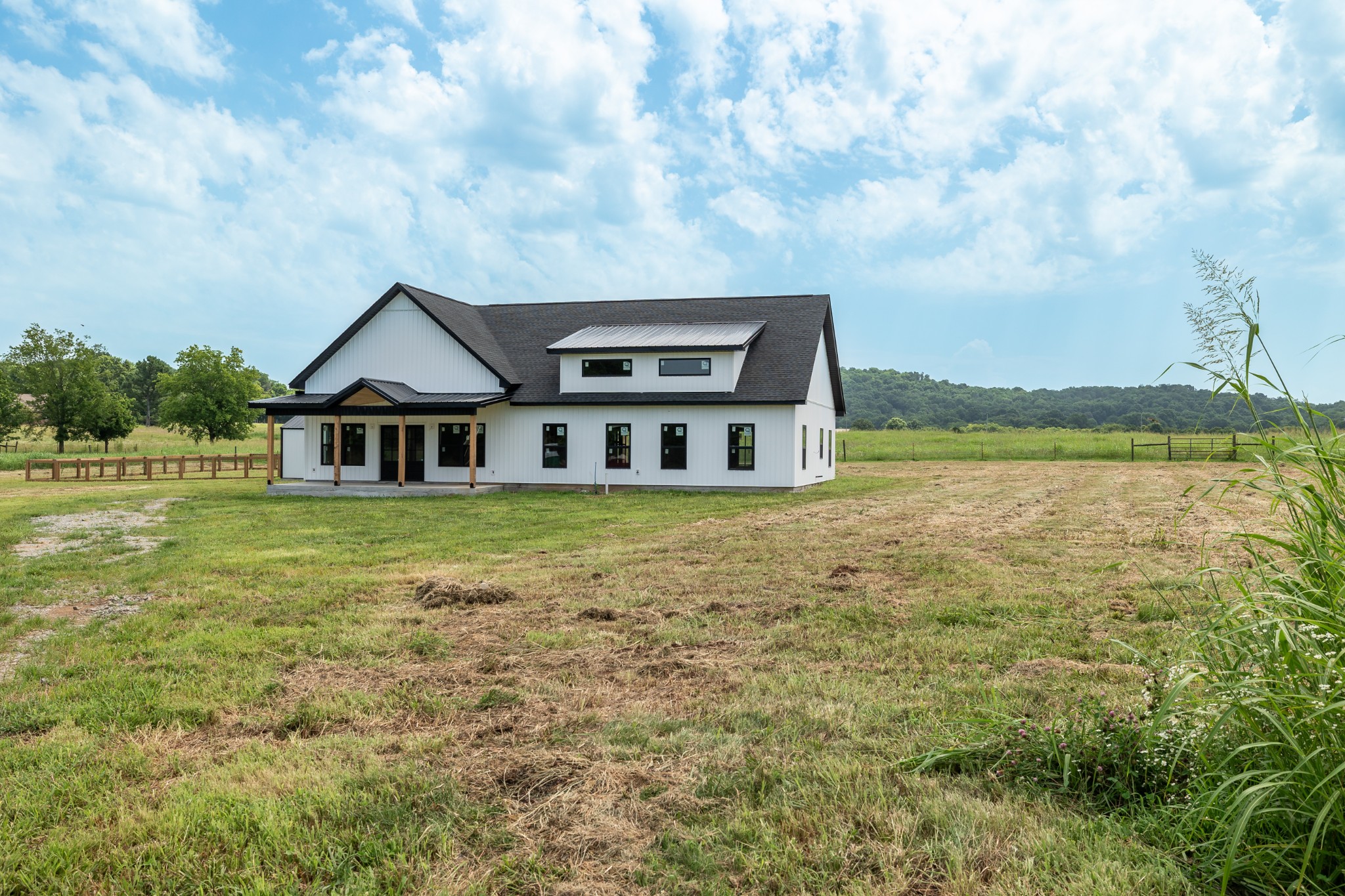 2985 Lewisburg Hwy
