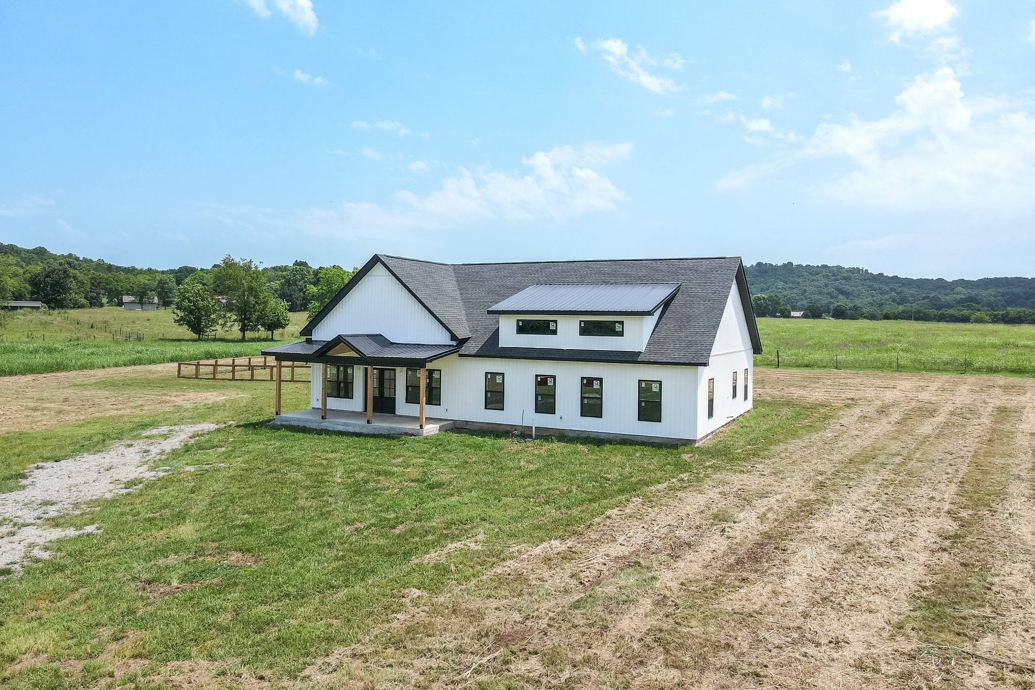 2985 Lewisburg Hwy