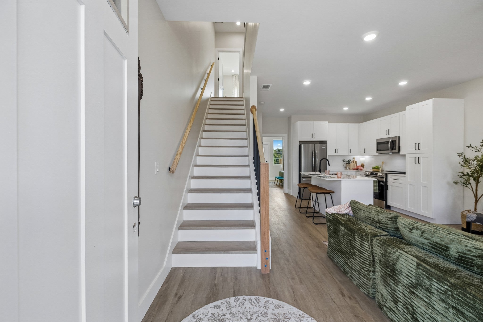 2255 McCormick Ln 105