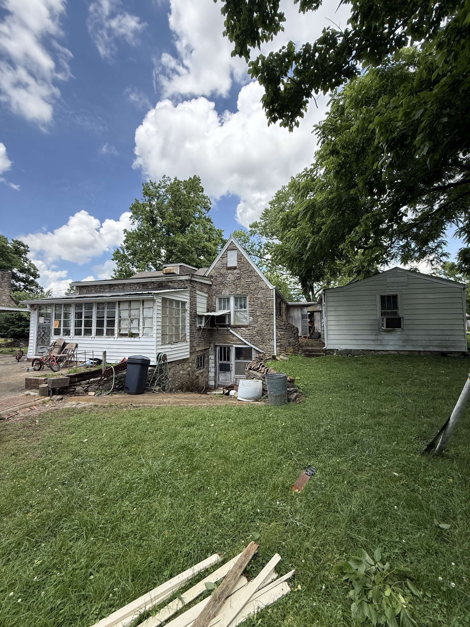 1414 McAlpine Ave