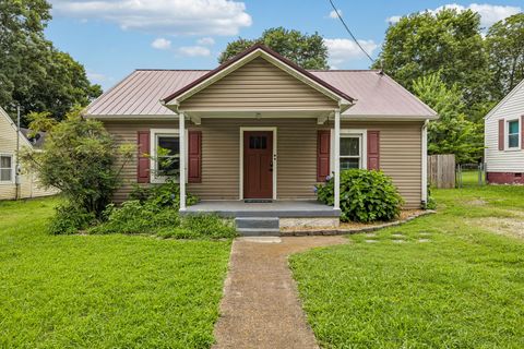 Photo of 305 Eugene Rd, Columbia, TN 38401 (MLS # 3265730)