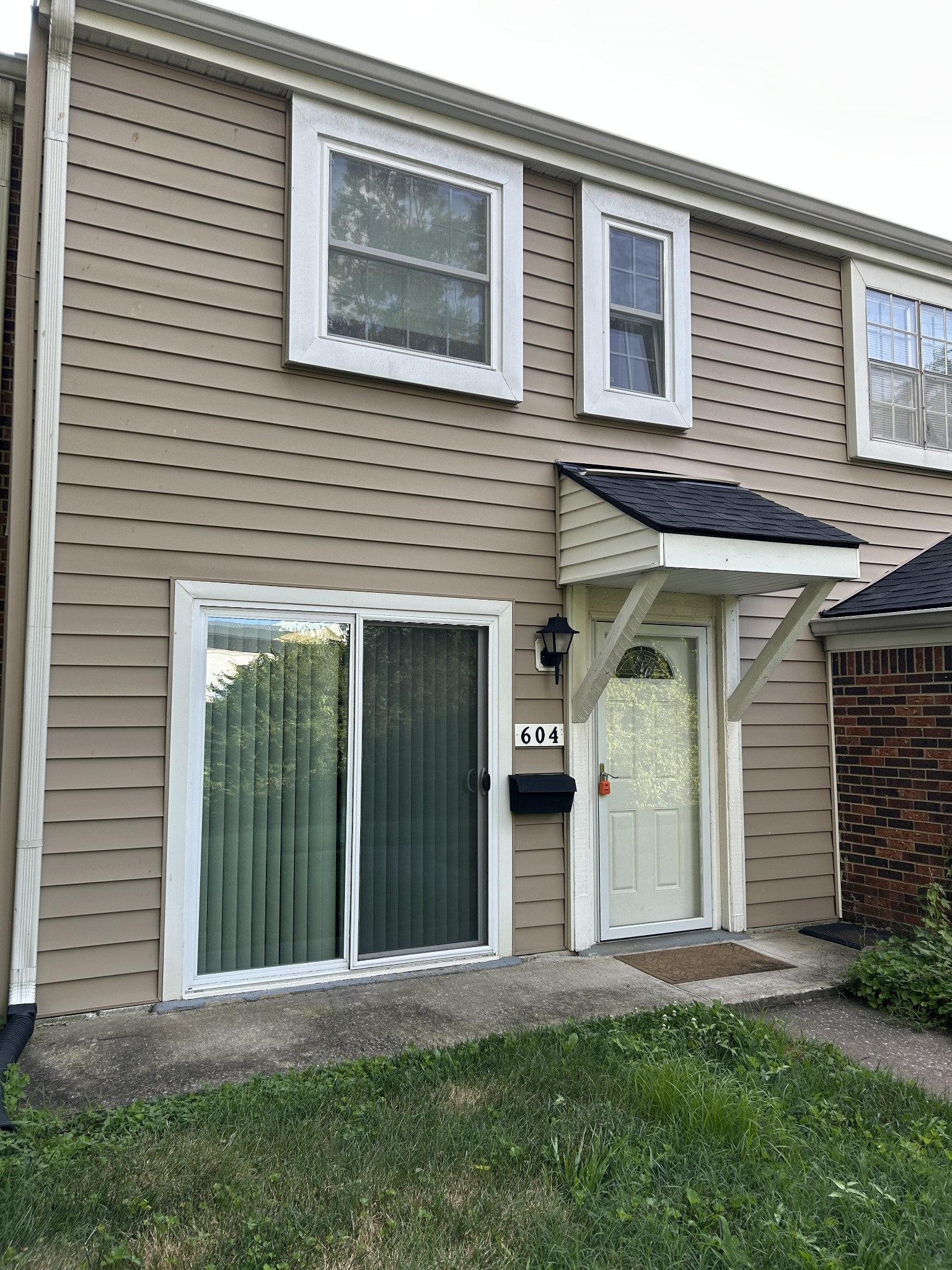 604 Granville Rd 604