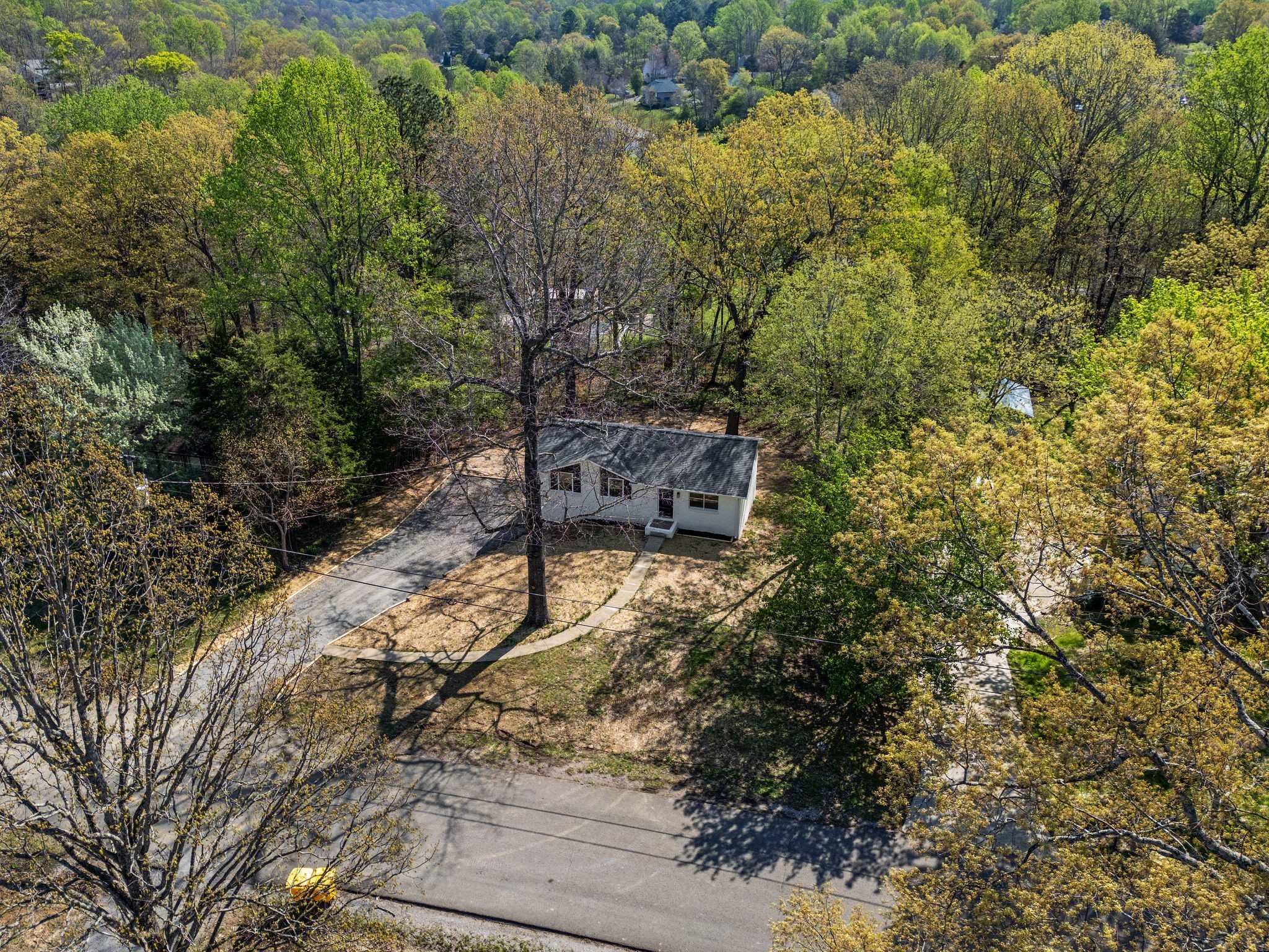 7107 Timberlane Dr