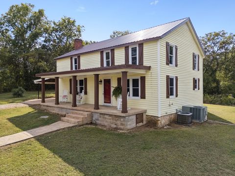 1954 Hidden Hills Rd Pulaski TN 38478