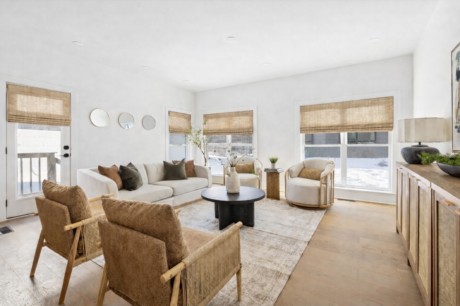 4C Belle Forrest Ave