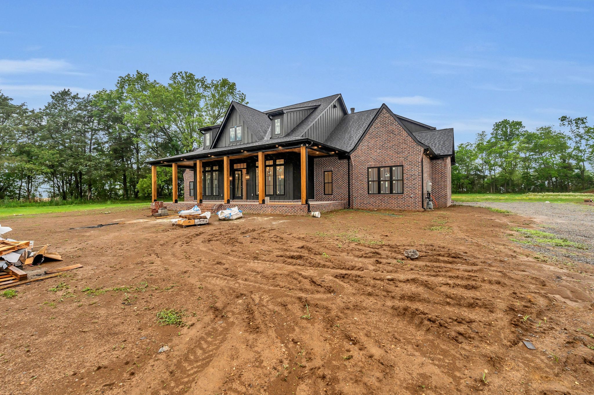 330 Canna Dr