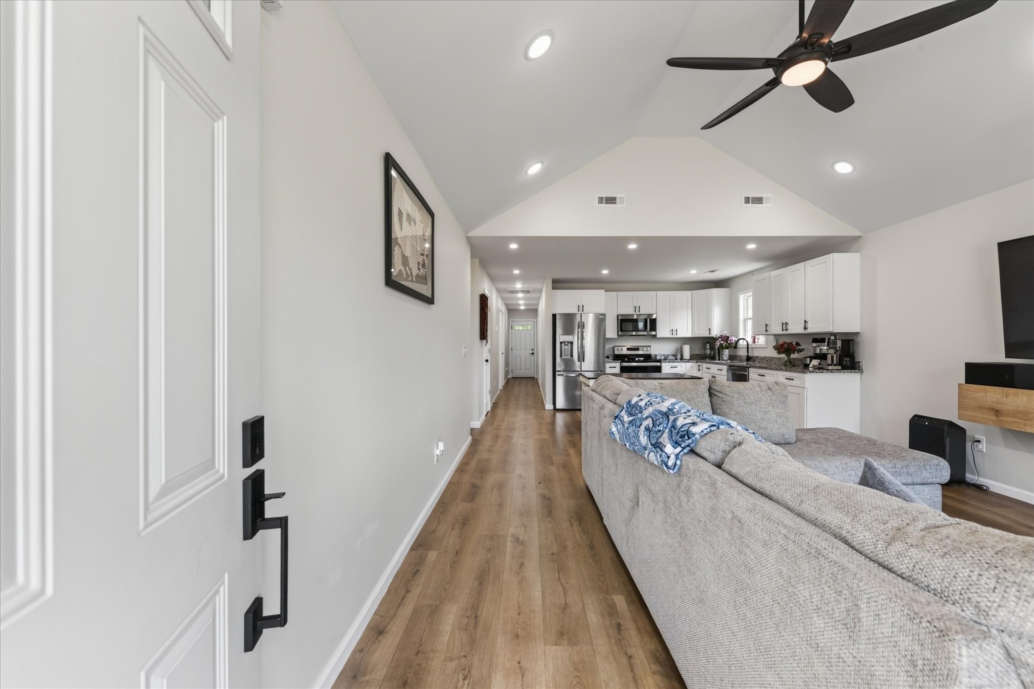 1468 Isaiah Dr