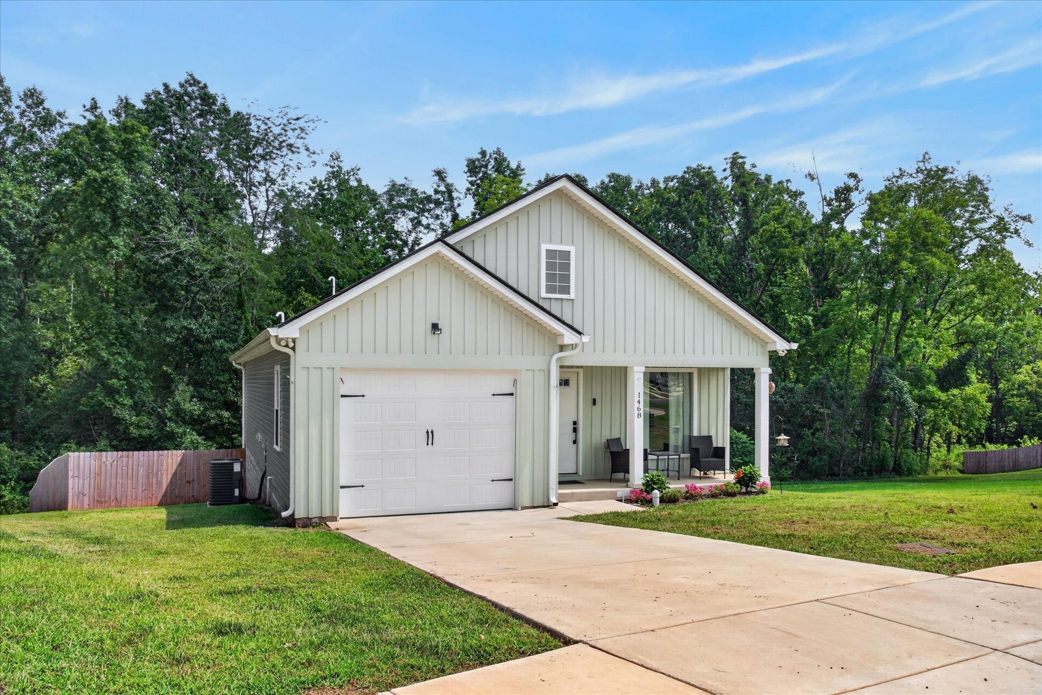 1468 Isaiah Dr