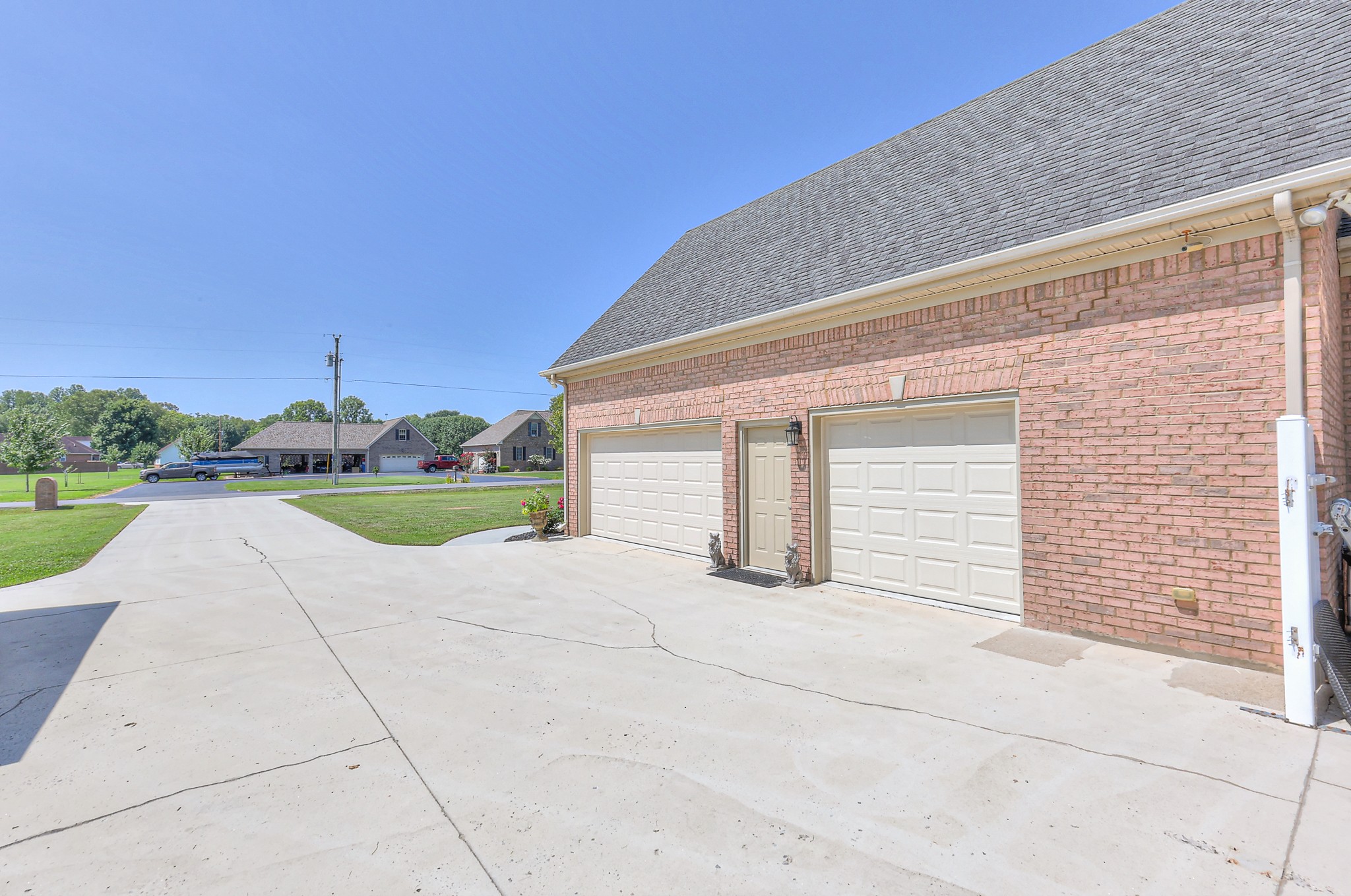 80 Little Oak Dr