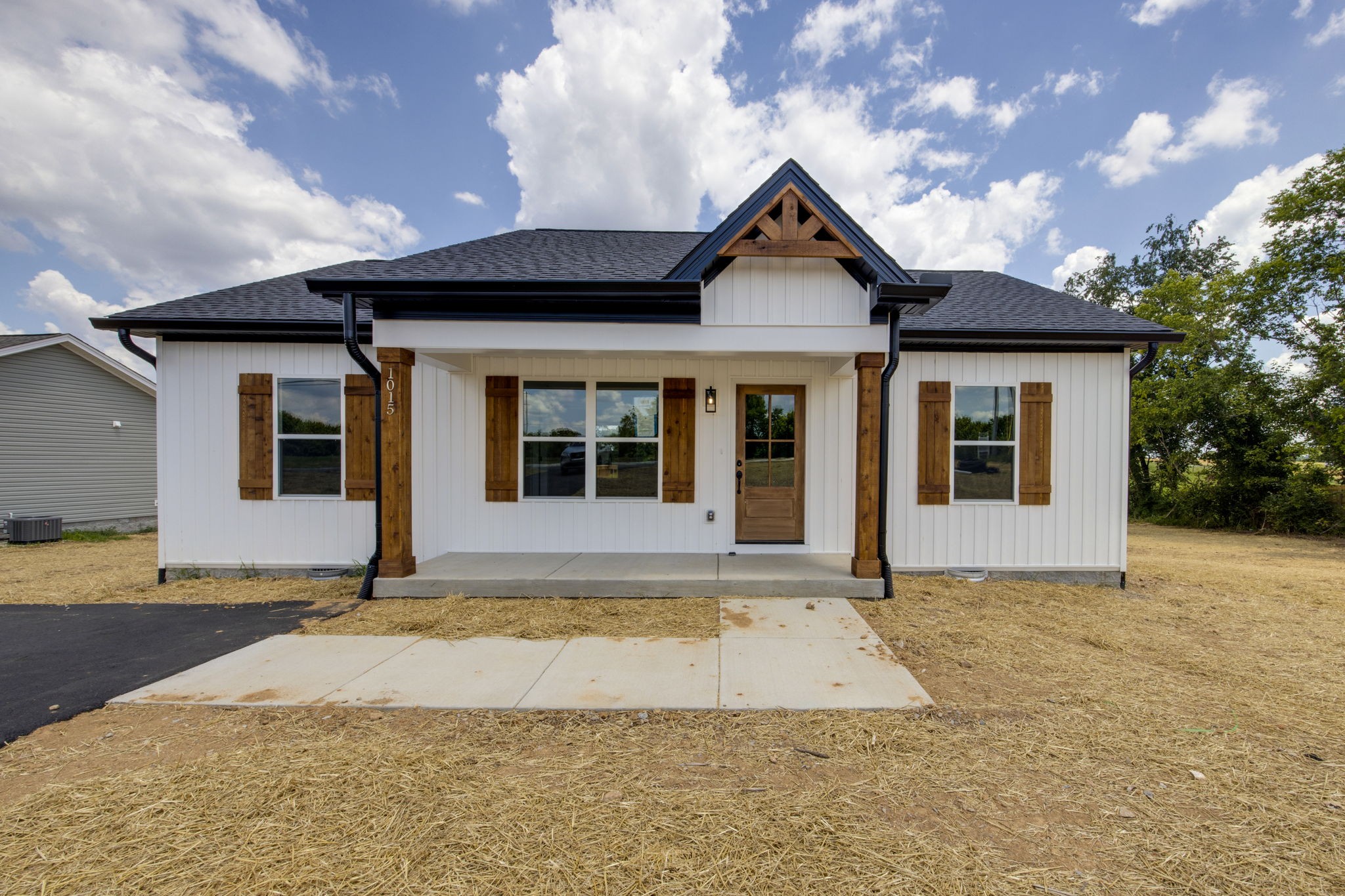 1015 Landing Lane