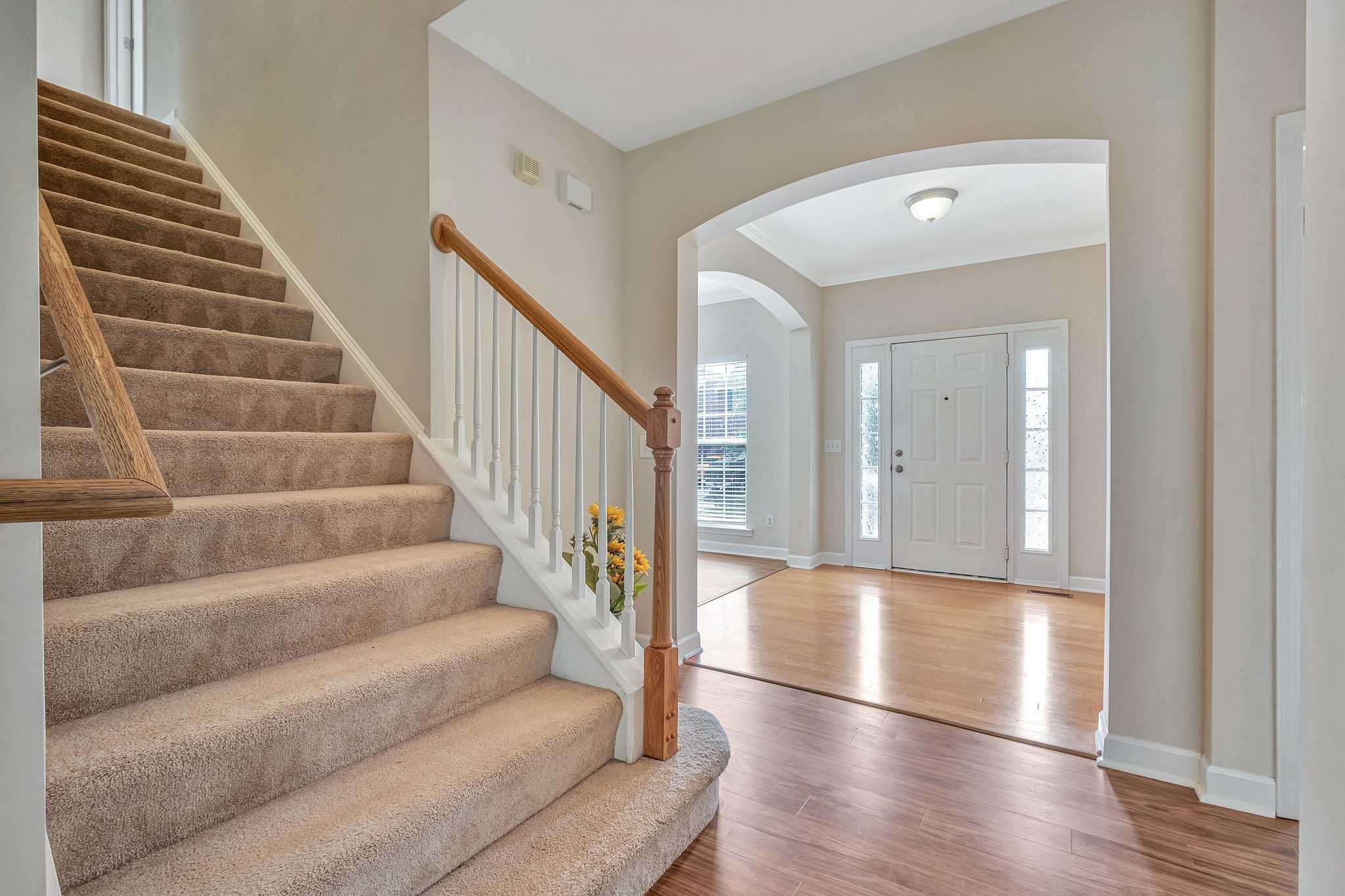 Franklin, Tennessee 37067, United States, 5 Bedrooms Bedrooms, ,3 BathroomsBathrooms,Residential,Pending,135617