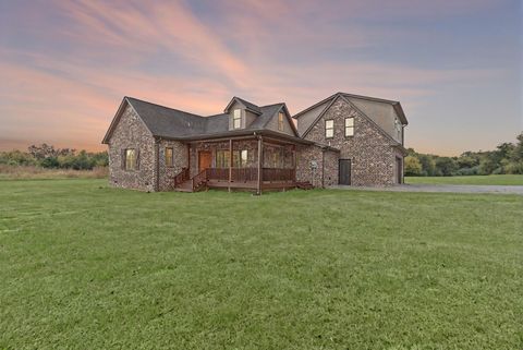 28 Henderson Rd Lynchburg TN 37352