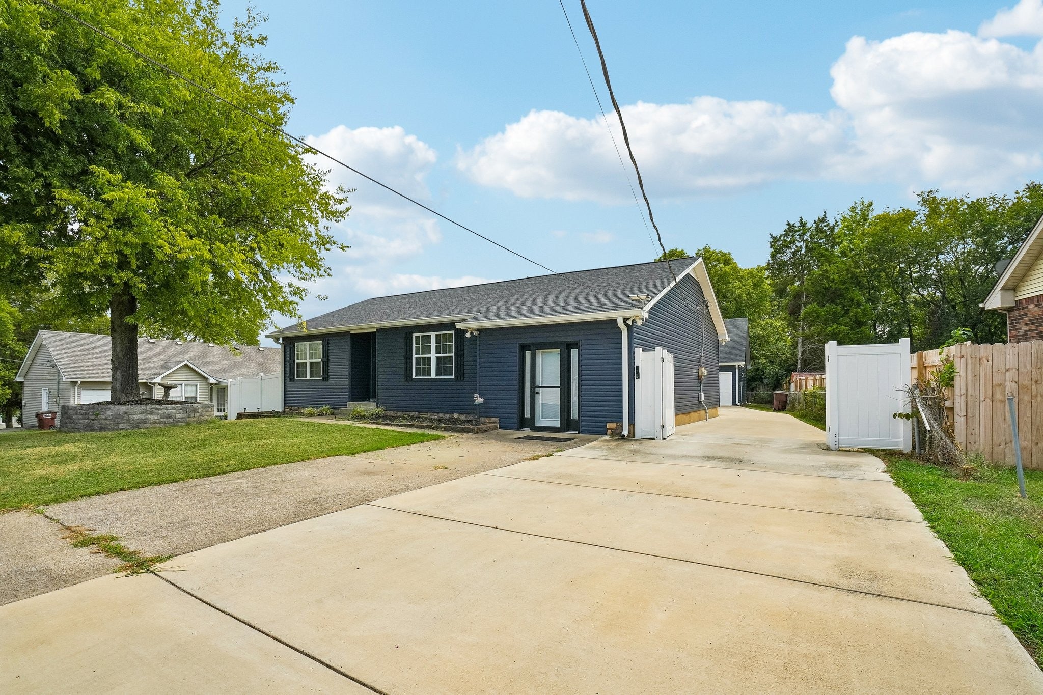 1124 Nelson Dr