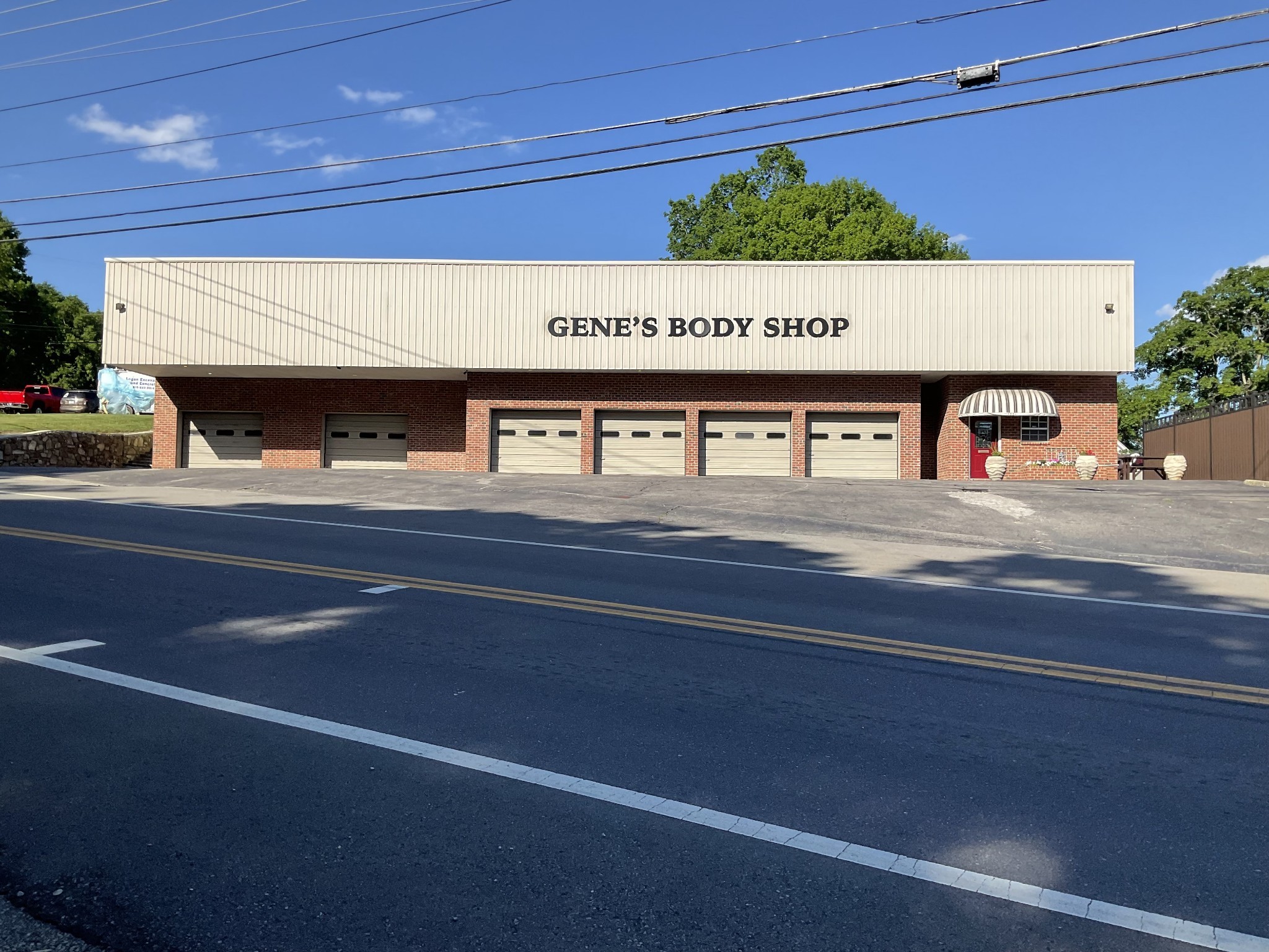 3604 Highway 48 N
