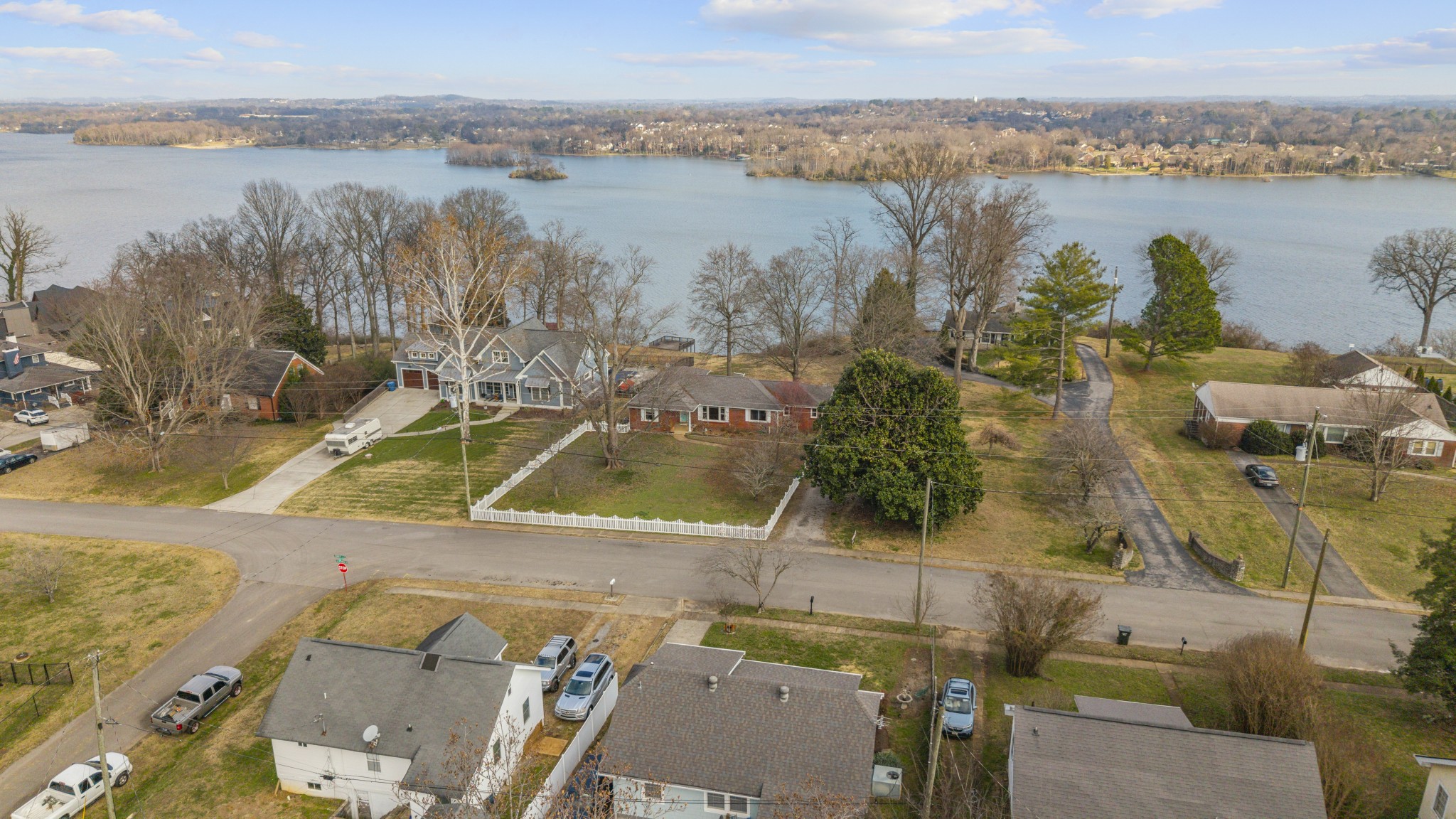 Old Hickory, Tennessee, 37138, United States, 4 Bedrooms Bedrooms, ,2 BathroomsBathrooms,Residential,Active,2008731