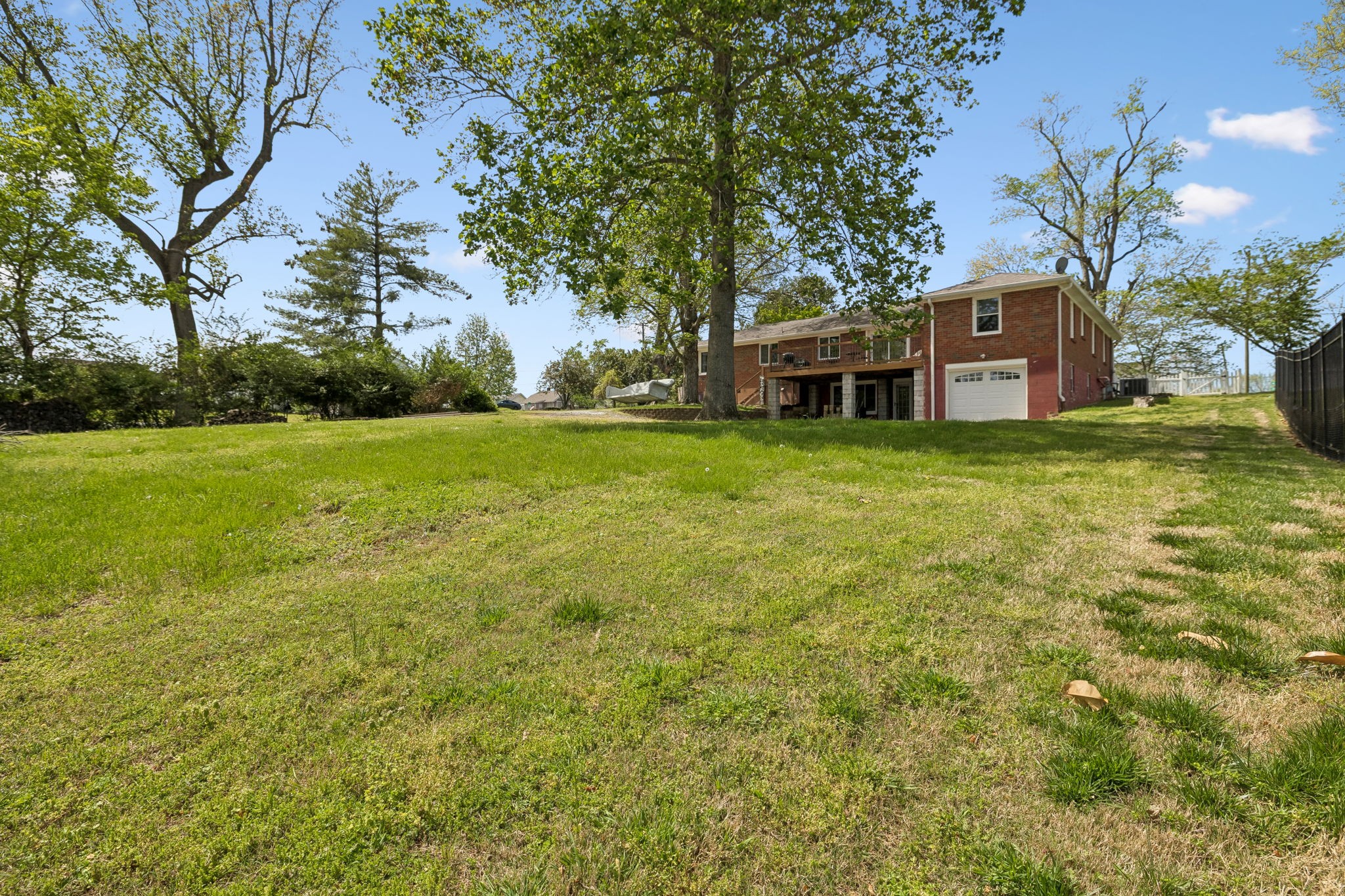 Old Hickory, Tennessee, 37138, United States, 4 Bedrooms Bedrooms, ,2 BathroomsBathrooms,Residential,Active,2008731