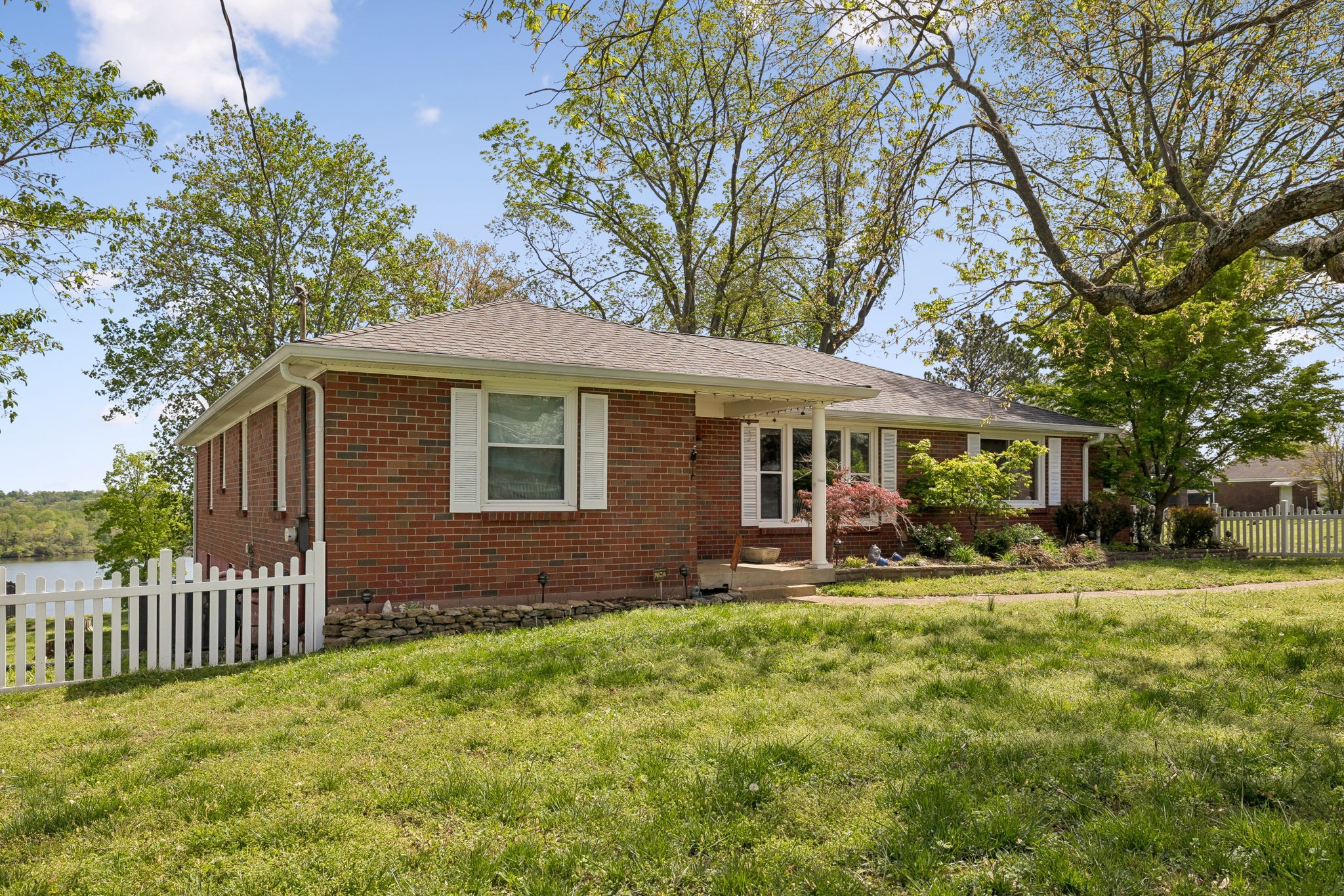 Old Hickory, Tennessee, 37138, United States, 4 Bedrooms Bedrooms, ,2 BathroomsBathrooms,Residential,Active,2008731