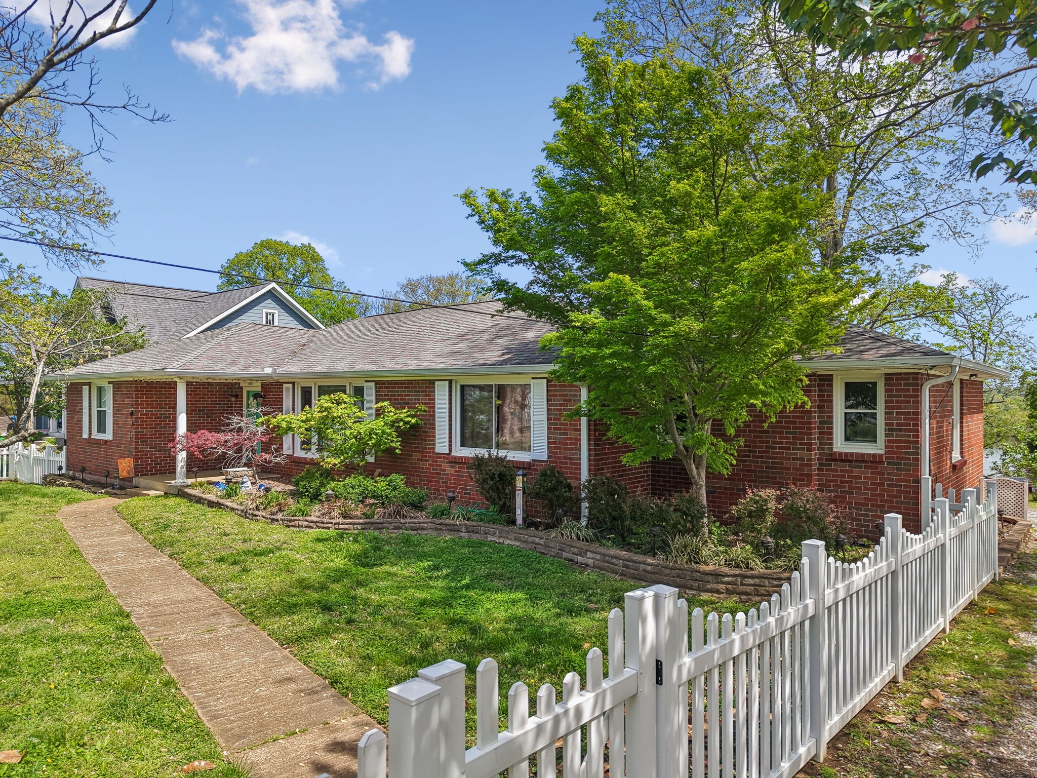 Old Hickory, Tennessee, 37138, United States, 4 Bedrooms Bedrooms, ,2 BathroomsBathrooms,Residential,Active,2008731