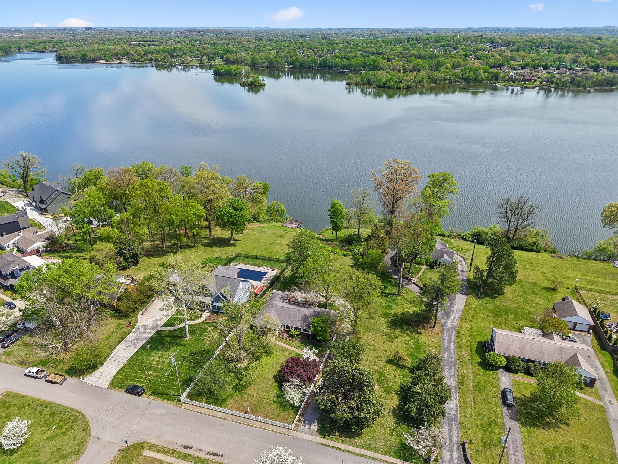 Old Hickory, Tennessee, 37138, United States, 4 Bedrooms Bedrooms, ,2 BathroomsBathrooms,Residential,Active,2008731