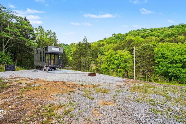 19167 HAPPY HOLLOW RD, BUFFALO VALLEY, TN 38548 - Image fd23575e4e8b2b3bd57e18d7e0943de4/2058045853