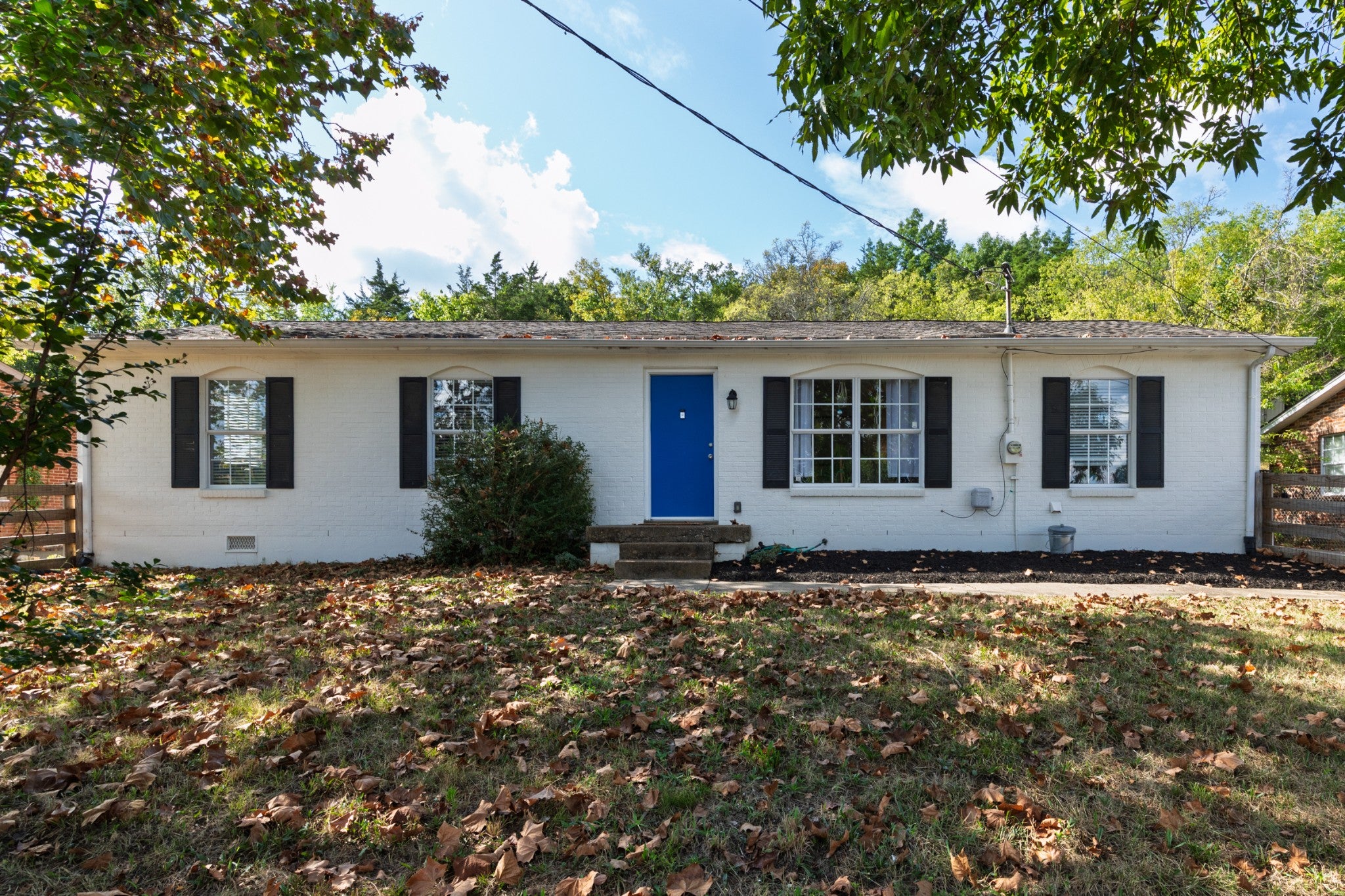 3-bed listing at 388 Kingview Dr, Nashville