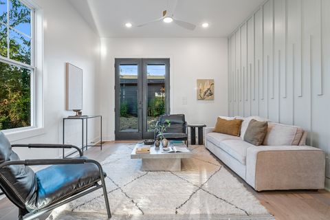 202 Orlando Ave Nashville TN 37209