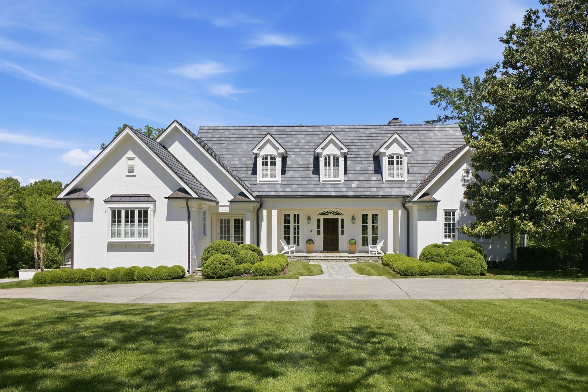 6-bed listing at 204 Sunnyside Dr, Nashville