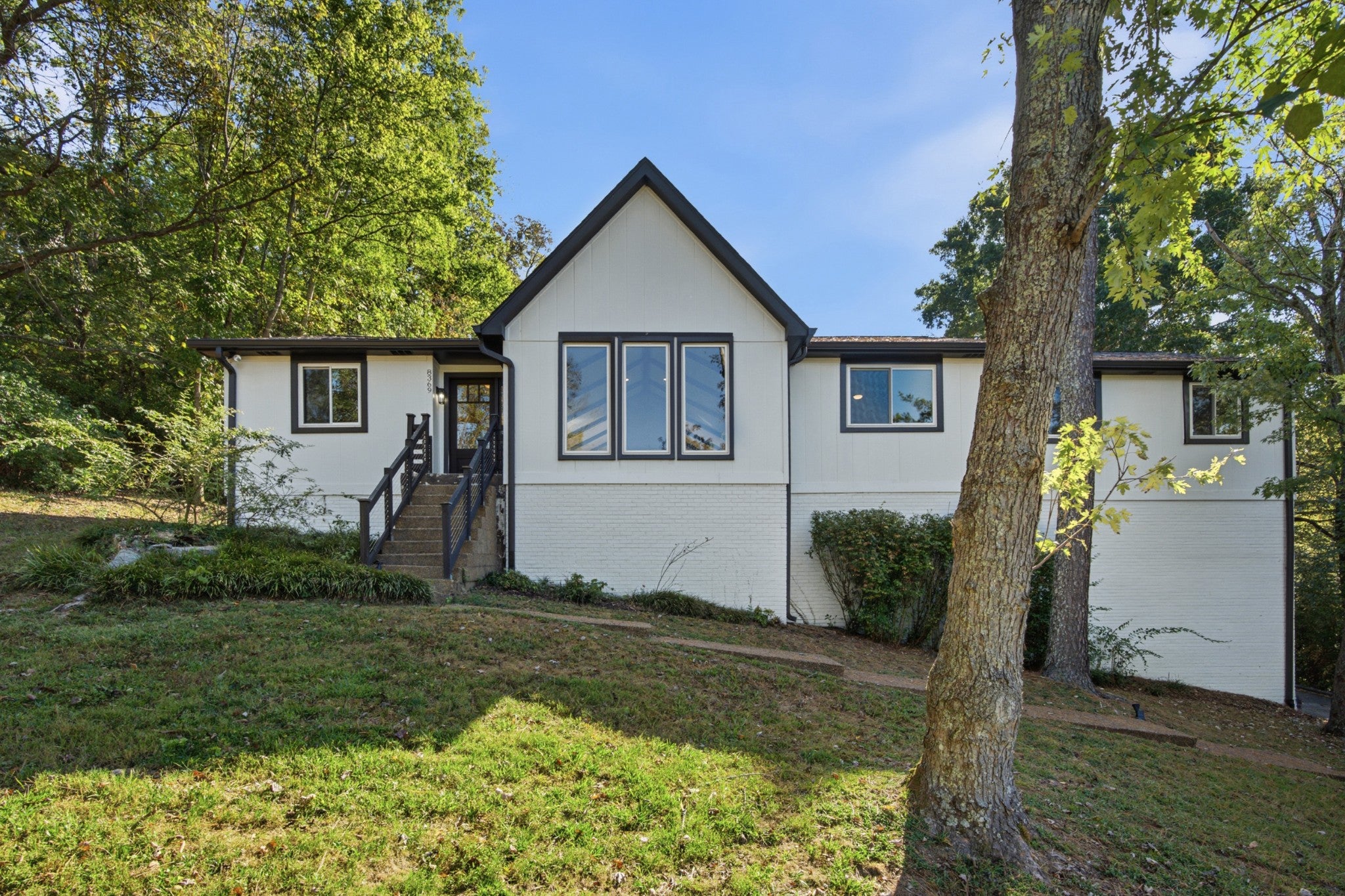 8369 Merrymount Dr