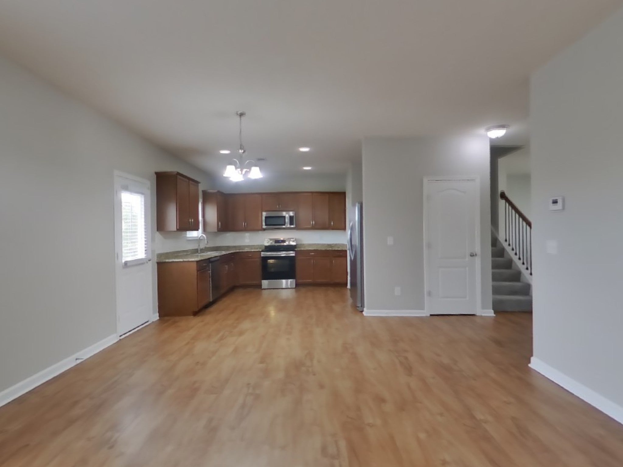 2245 Bee Hive Dr