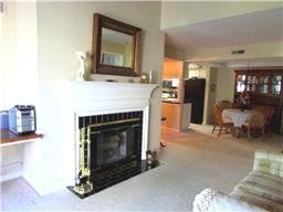 2.0-bed rental at 258 Hillsboro Pl