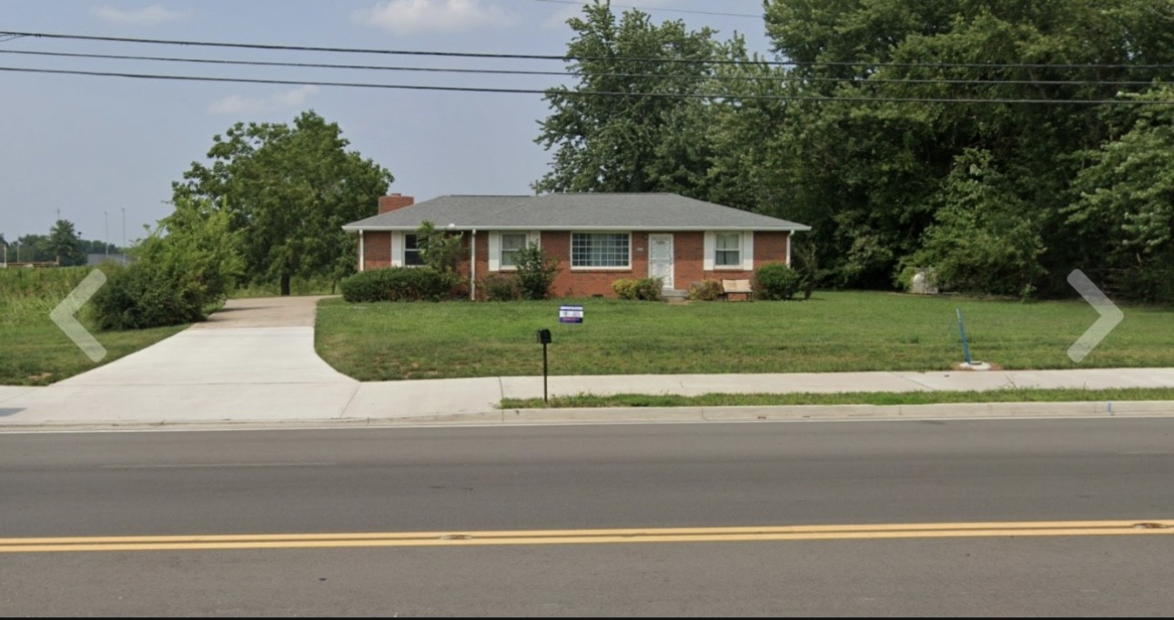 1231 Rossview Rd