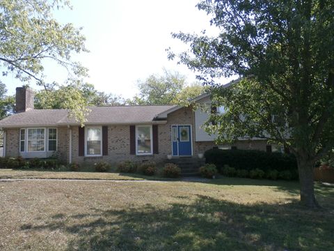 1005 Emily Dr Goodlettsville TN 37072