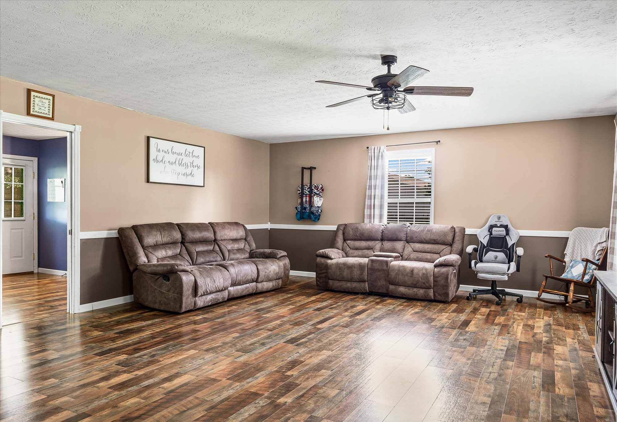 2425 Canada Flatt Rd