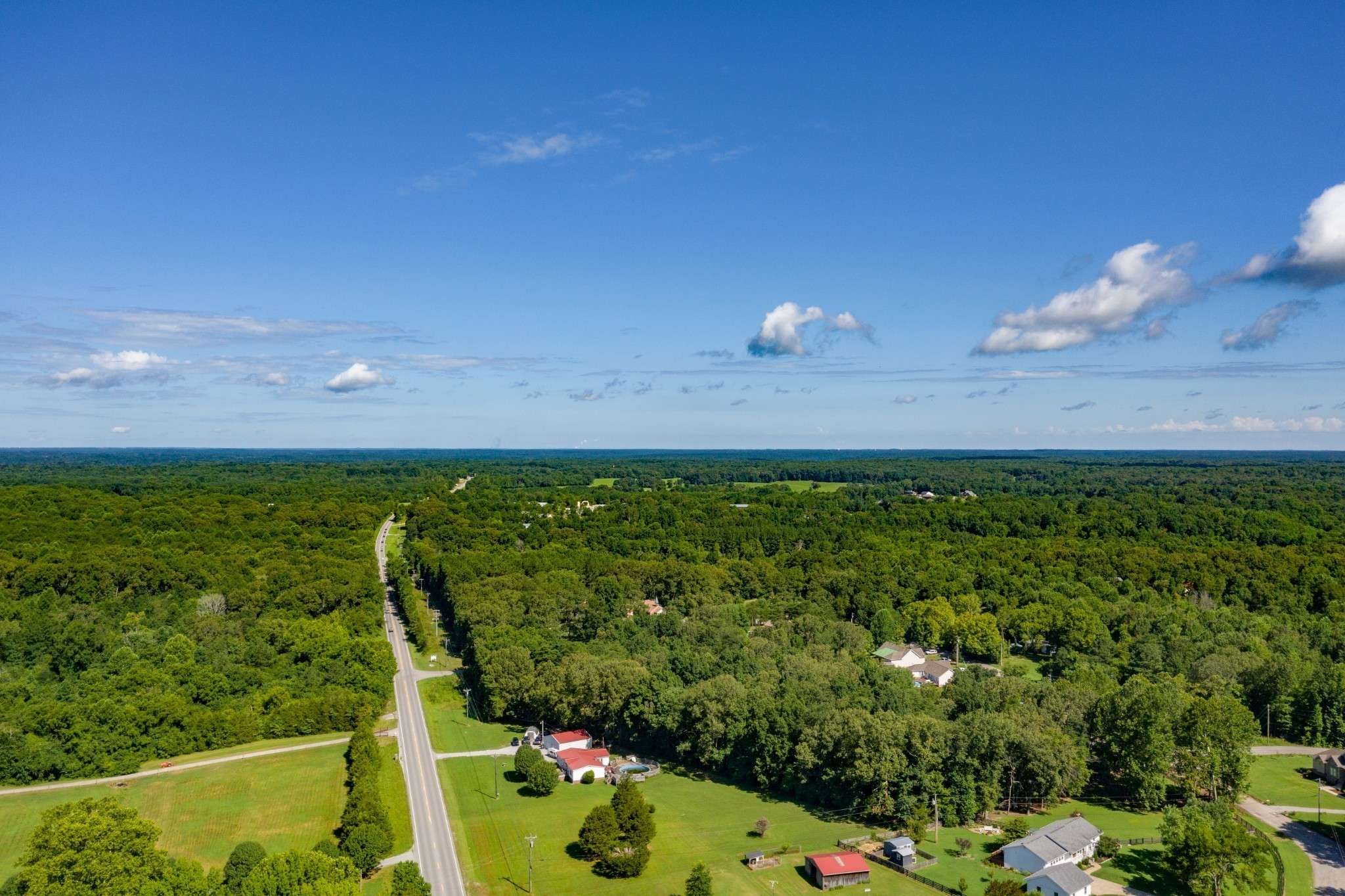 1183 Highway 96 N