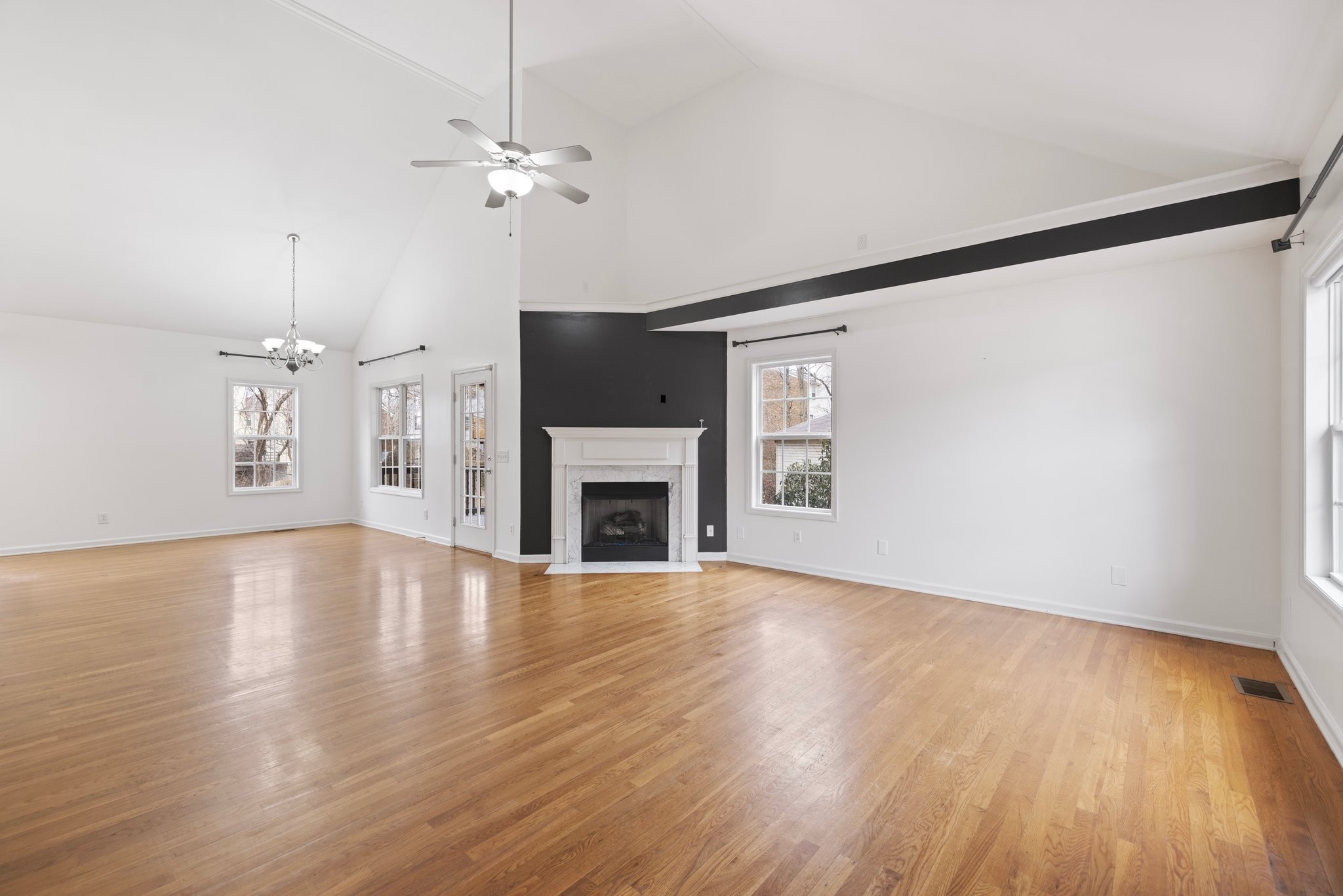 229 Woodmaker Ct